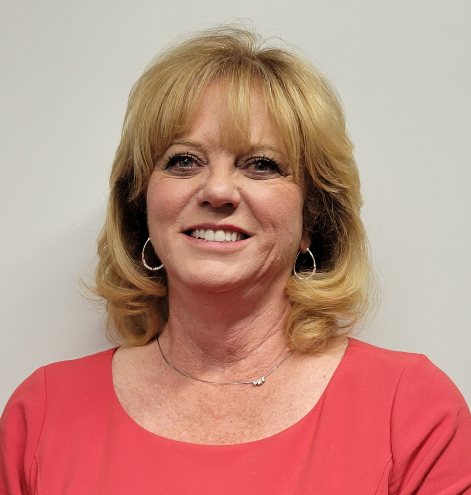 Headshot of Lynne Bajema